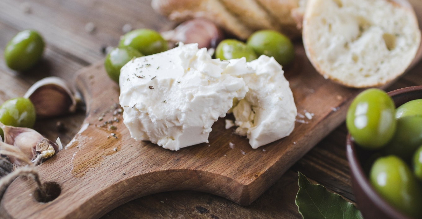 Πόλεμος ΗΠΑ - ΕΕ για τα τυριά: «Για τους Αμερικανούς η φέτα είναι λευκό τυρί, για Ευρώπη, προϊόν που αναφέρεται στην Οδύσσεια