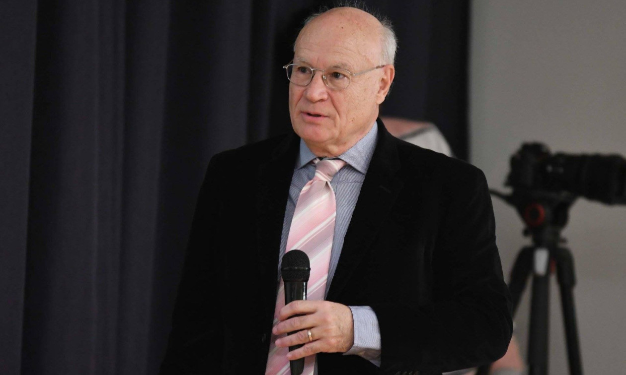 Γεράσιμος Παπαδόπουλος: «Έρχεται μεγάλος σεισμός στην Ελλάδα - Πιθανόν στον Κορινθιακό»